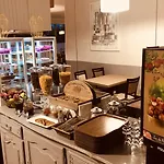 Отель Le Relax 2*