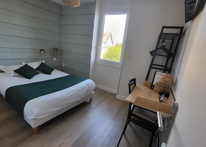 Le Relax 2* Boulazac Isle Manoire