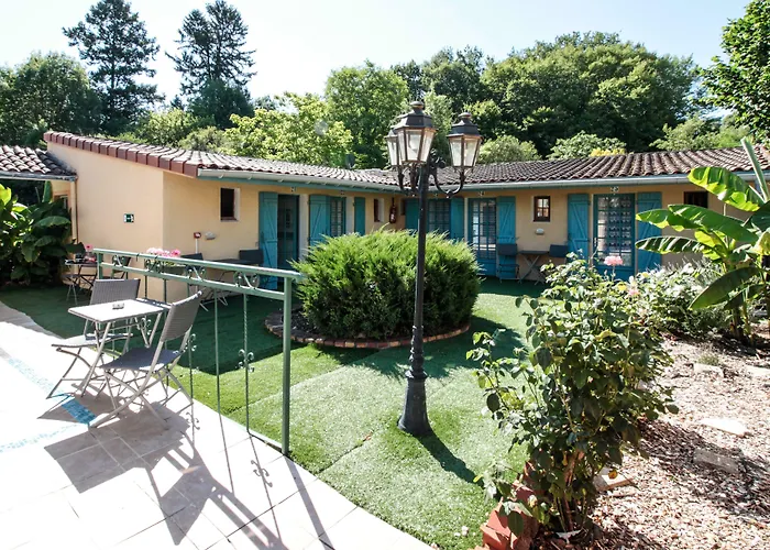 Le Relax 2* Boulazac Isle Manoire