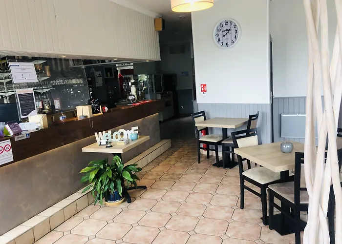 Le Relax 2* Boulazac Isle Manoire