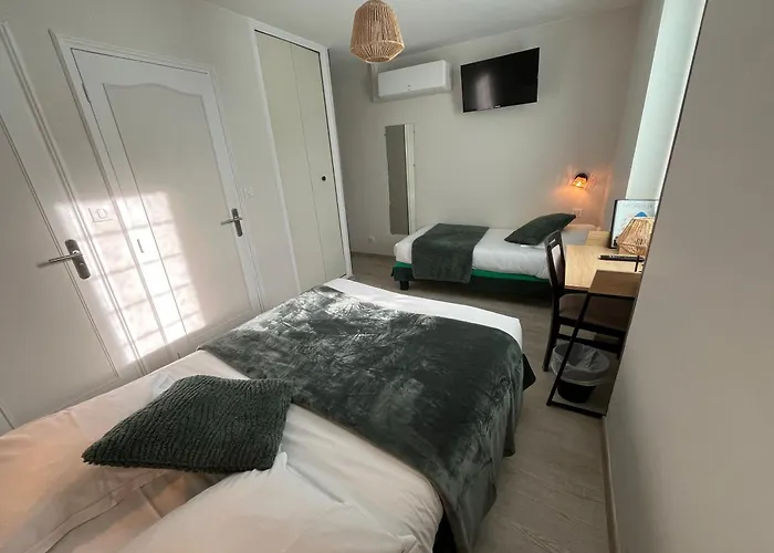 Le Relax 2* Boulazac Isle Manoire